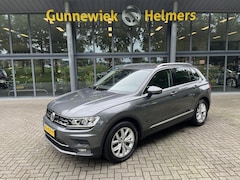 Volkswagen Tiguan - 1.4 TSI ACT Highline | ELEKTR TREKHAAK | CARPLAY | VIRTUAL COCKPIT | LED