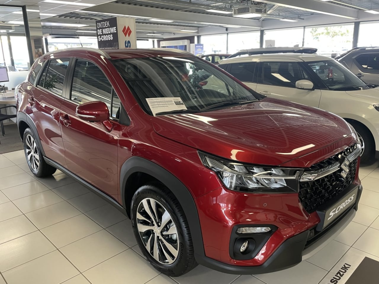 Suzuki S-Cross - 1.5 Hybrid Style Automaat - AutoWereld.nl