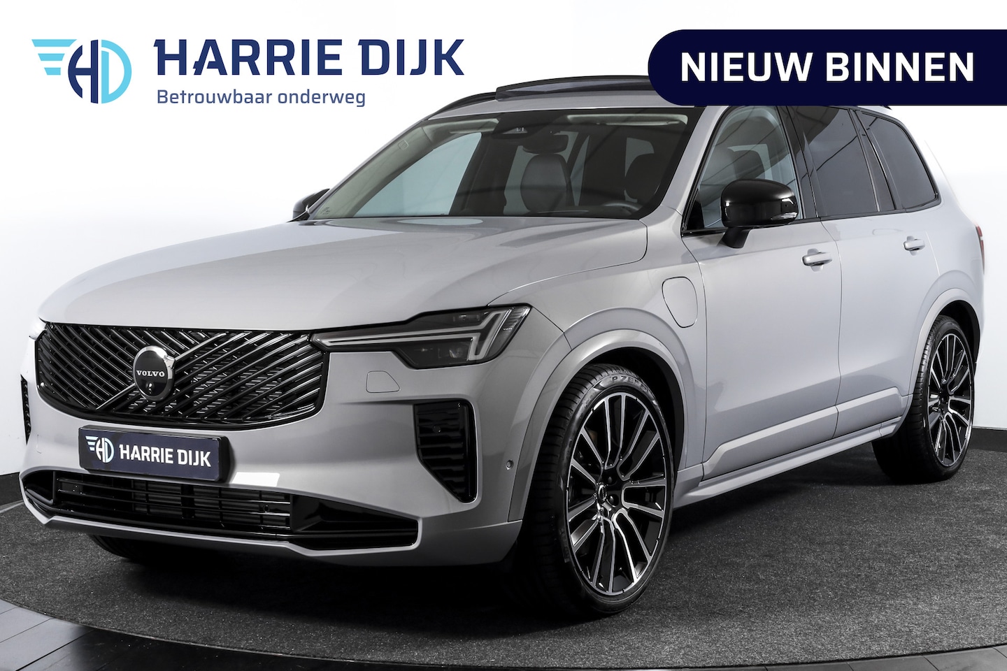 Volvo XC90 - 2.0 T8 Plug-in hybrid AWD Ultra Dark | Leder Pakket | S/K-Panodak | Luchtvering | Bowers & - AutoWereld.nl