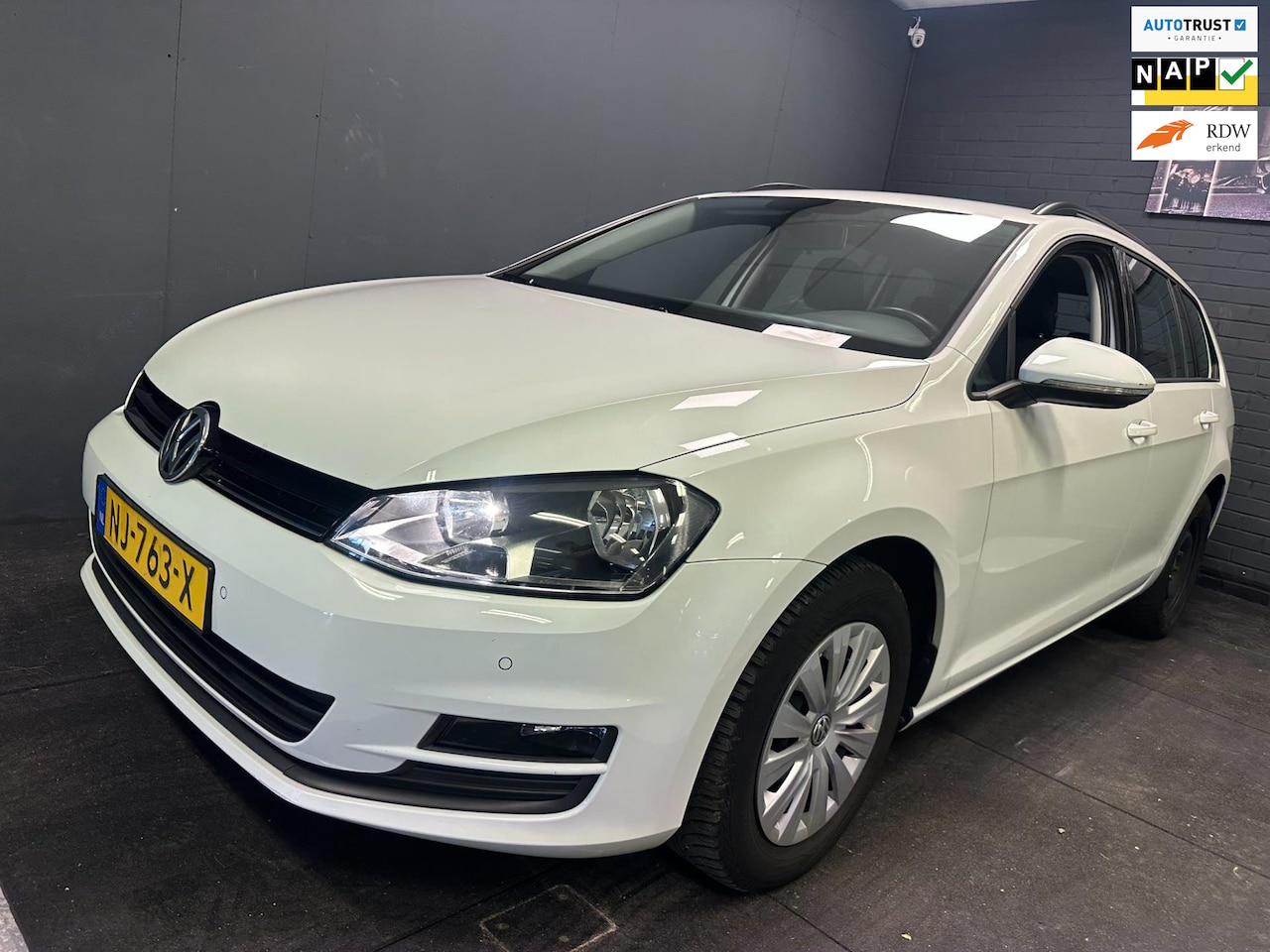 Volkswagen Golf Variant - 1.6 TDI 2017 NL NAVI TREKHAAK 1EIGENNAAR VW ONDERHOUDEN. - AutoWereld.nl