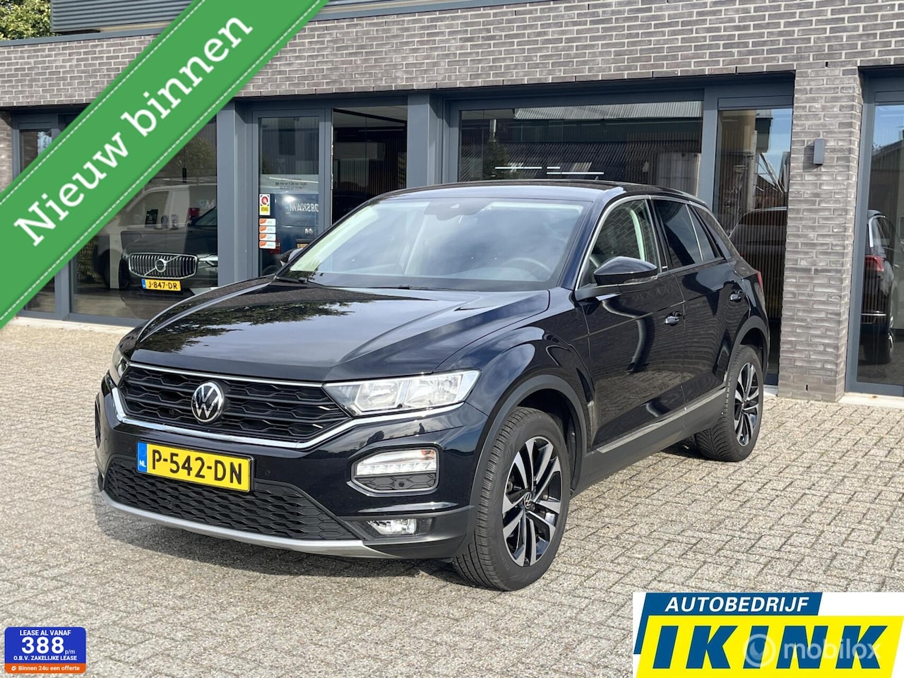 Volkswagen T-Roc - 1.5 TSI Sport met trekhaak - AutoWereld.nl