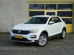 Volkswagen T-Roc - 1.5 TSI 150PK Style BJ2021 Lmv 16" | Led | Pdc | Navi | App-Connect | Climate control | Cr