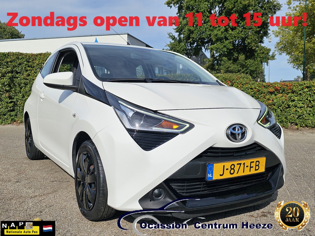Toyota Aygo - 1.0 VVT-i x-play AUT! Camera! Apk 7-2026! Zondag OPEN! - AutoWereld.nl
