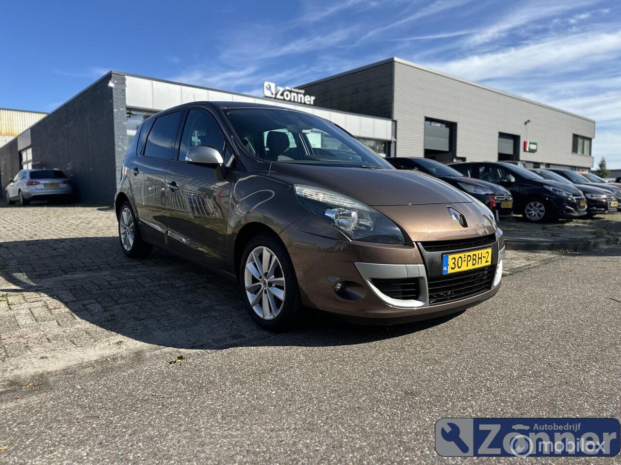 Renault Scénic - 1.6 Dynamique E85 1.6 Dynamique E85 - AutoWereld.nl