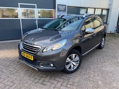Peugeot 2008 - 1.2 PURETECH ALLURE . LET OP OLIE VERBRUIK