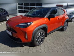 Toyota Yaris Cross - 1.5 HYBRID DYNAMIC, Winterpakket, All Season, BiTone