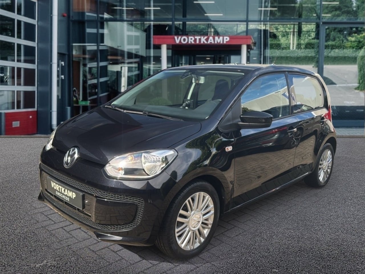 Volkswagen Up! - 1.0 CUP UP - AutoWereld.nl
