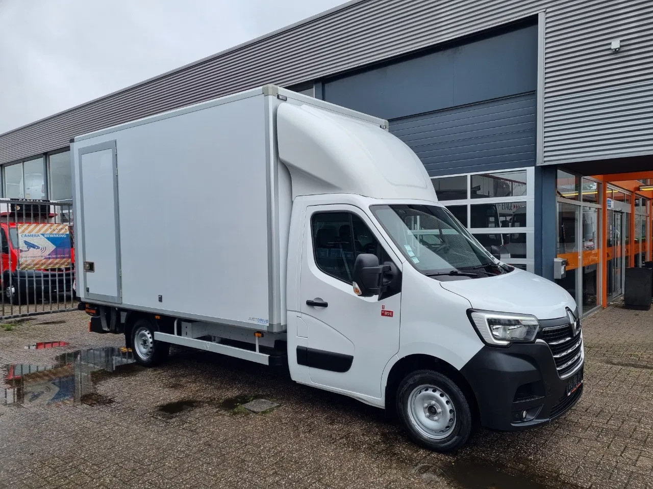 Renault Master - 2.3 DCI 163PK Koffer LBW Euro 6 21m3 - AutoWereld.nl