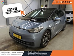 Volkswagen ID.3 - Life 58 kWh Navigatie Apple Carplay/Android Auto Adaptive Cruise Control Parkeersensoren S