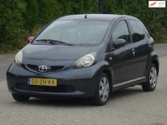 Toyota Aygo - 1.0-12V + 5DEURS BJ2008 NAP/ELEKRAM/APK