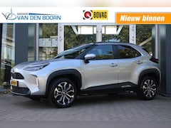 Toyota Yaris Cross - 1.5 HYBRID 130PK, PDC Rondom, LED Verlichting, etc