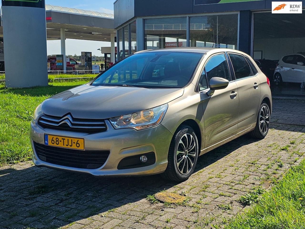 Citroën C4 - 1.6 VTi Tendance 1.6 VTi Tendance - AutoWereld.nl