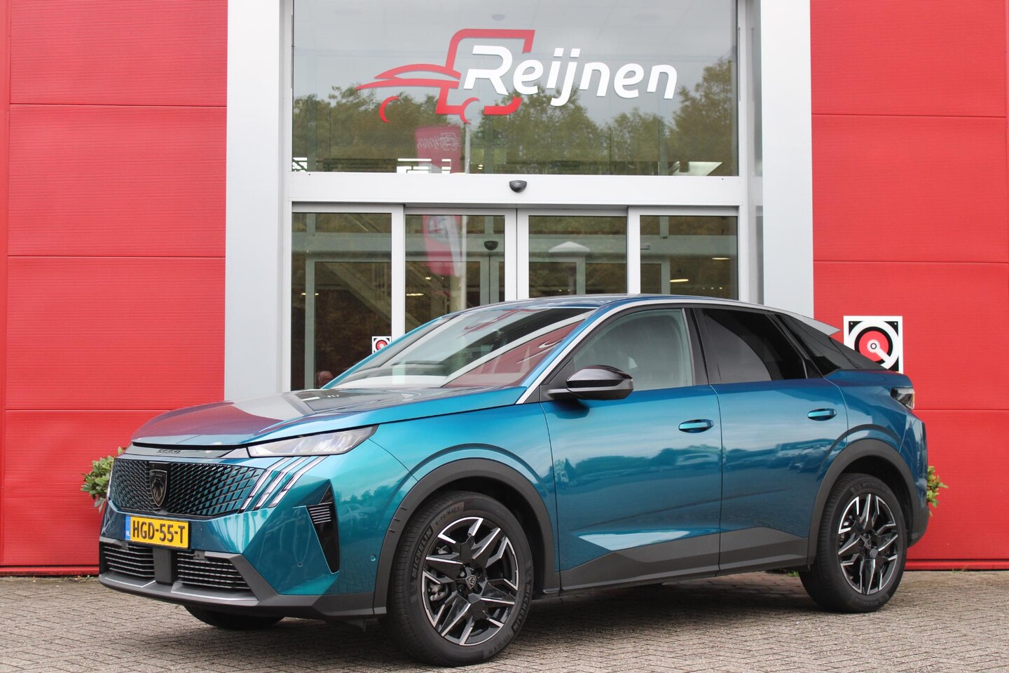 Peugeot 3008 - 1.2 Hybrid 145PK ALLURE AUTOMAAT | COMFORT STOELEN | STOEL / STUUR VERWARMING | DODEHOEK D - AutoWereld.nl