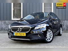 Volvo V40 Cross Country - 1.5 T3 Polar+ Luxury Rijklaarprijs-Garantie Panoramadak Navigatie Leder Herman kardon Airc