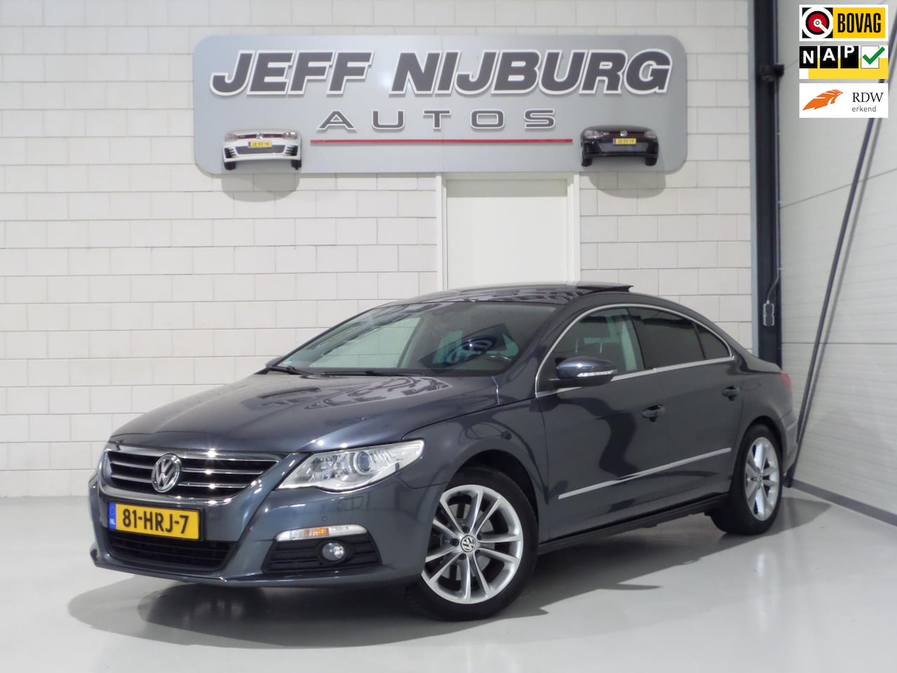 Volkswagen Passat CC - 1.8 TSI "Origineel NL!" Panoramadak Xenon Navigatie Bluetooth Trekhaak Parkeersensoren You - AutoWereld.nl
