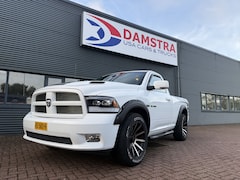 Dodge Ram 1500 - Hemi 5.7 V8 4x4 Regular Cab