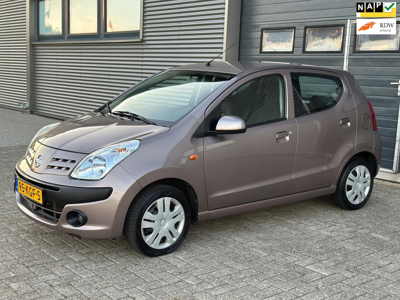 Nissan Pixo - 1.0 Acenta DEALER ONDERHOUDEN - 1 STE EIGENAAR - NWE APK - AIRCO!! - AutoWereld.nl