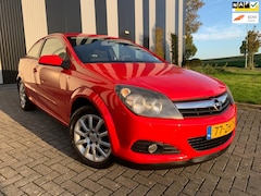 Opel Astra GTC - 1.6 Temptation Automaat-Climate-Navi-PDC-2 Sleutels