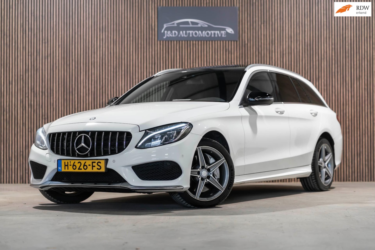 Mercedes-Benz C-klasse Estate - 400 4MATIC AMG-Line 2016 PANO LED - AutoWereld.nl