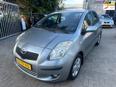 Toyota Yaris - 1.3 VVTi Luna, Climate Control, Trekhaak, Apk 09/2026