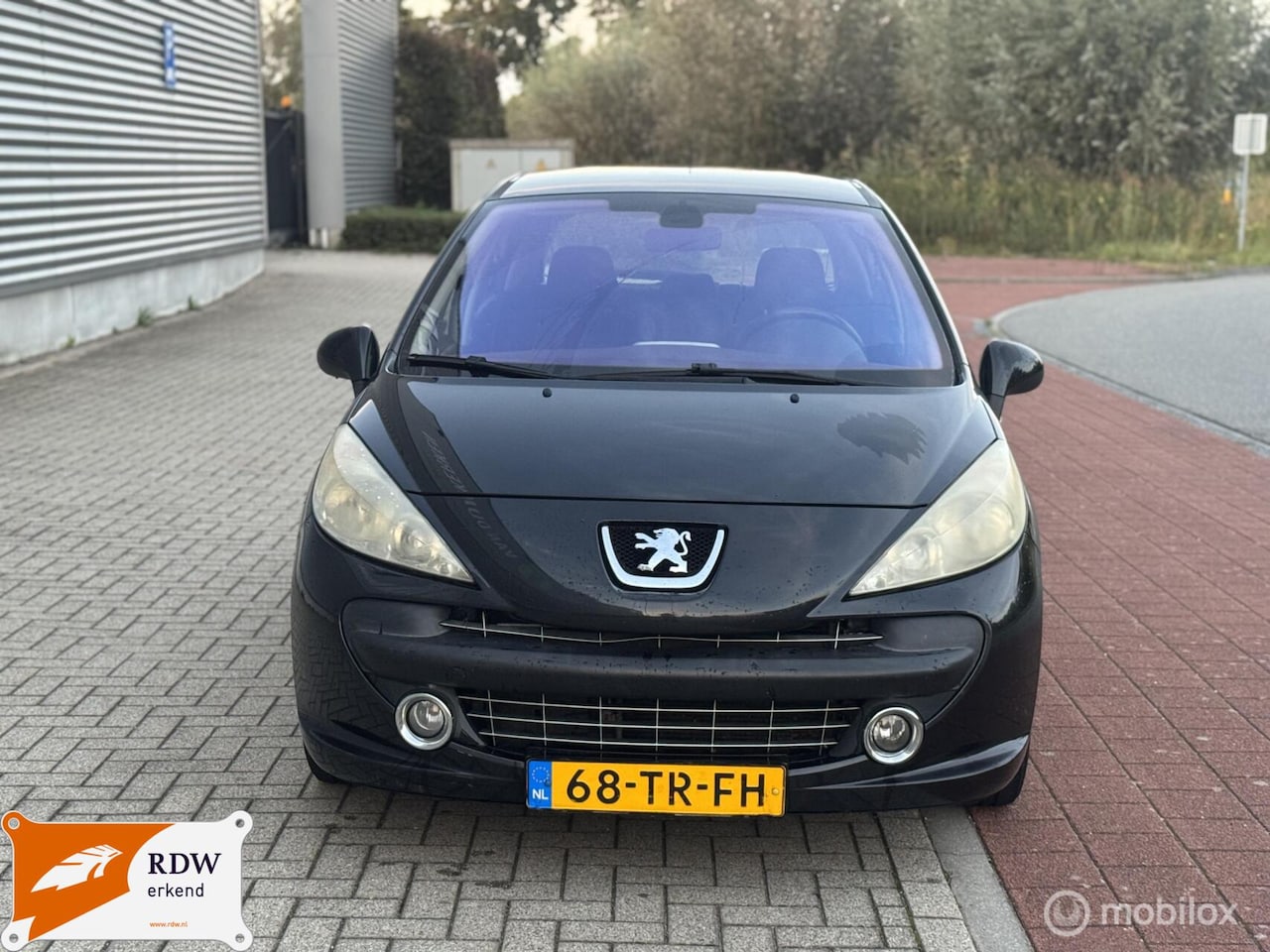 Peugeot 207 - 1.4-16V XS Pack/LAGE KM/NWE DISTRIBUTIE - AutoWereld.nl