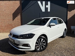 Volkswagen Polo - 1.0 MPI Comfortline | LAGE KILOMETERSTAND | LMV VELGEN | LIMITER | AIRCO |