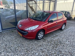 Peugeot 206 - 1.1 XR