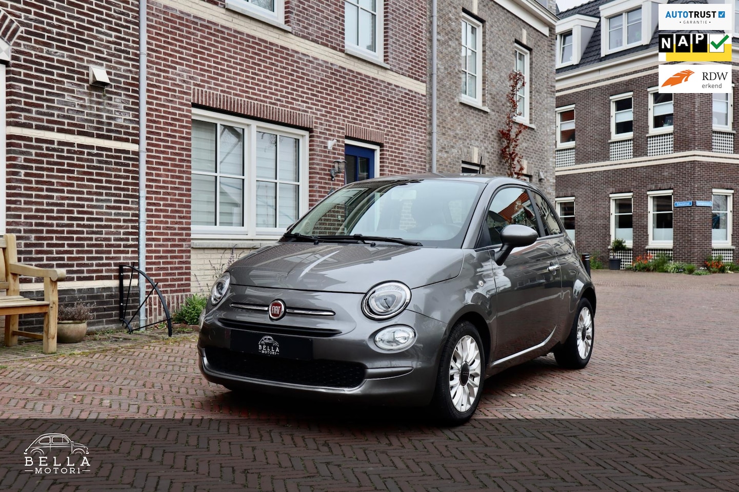 Fiat 500 - Pop TwinAir | Lichtgrijs Metallic | Uconnect | Lichtgrijs Metallic - AutoWereld.nl