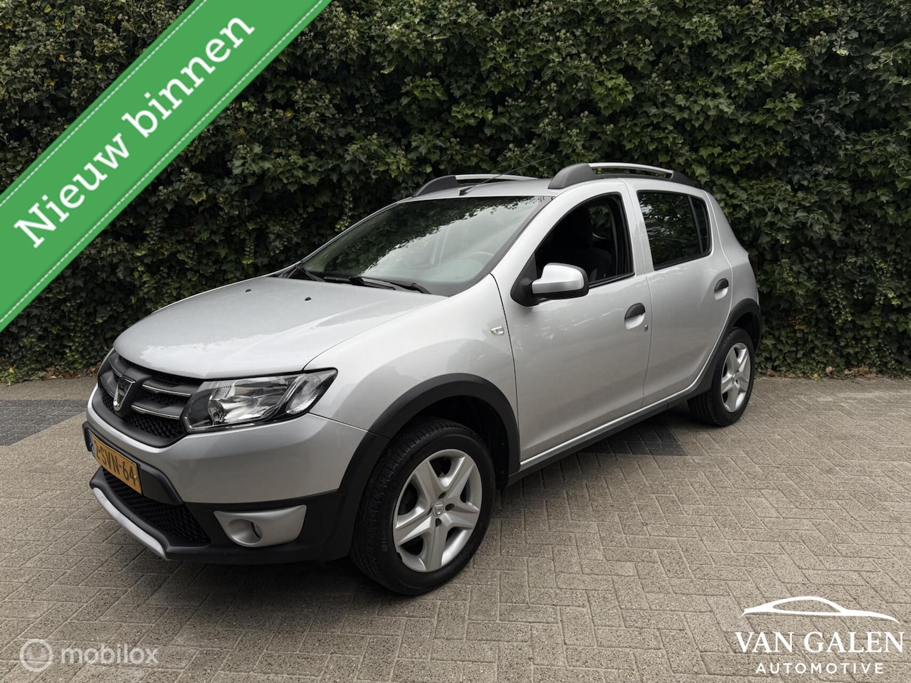 Dacia Sandero Stepway - 0.9 TCe Airco|Trekhaak|Parkeersensoren - AutoWereld.nl