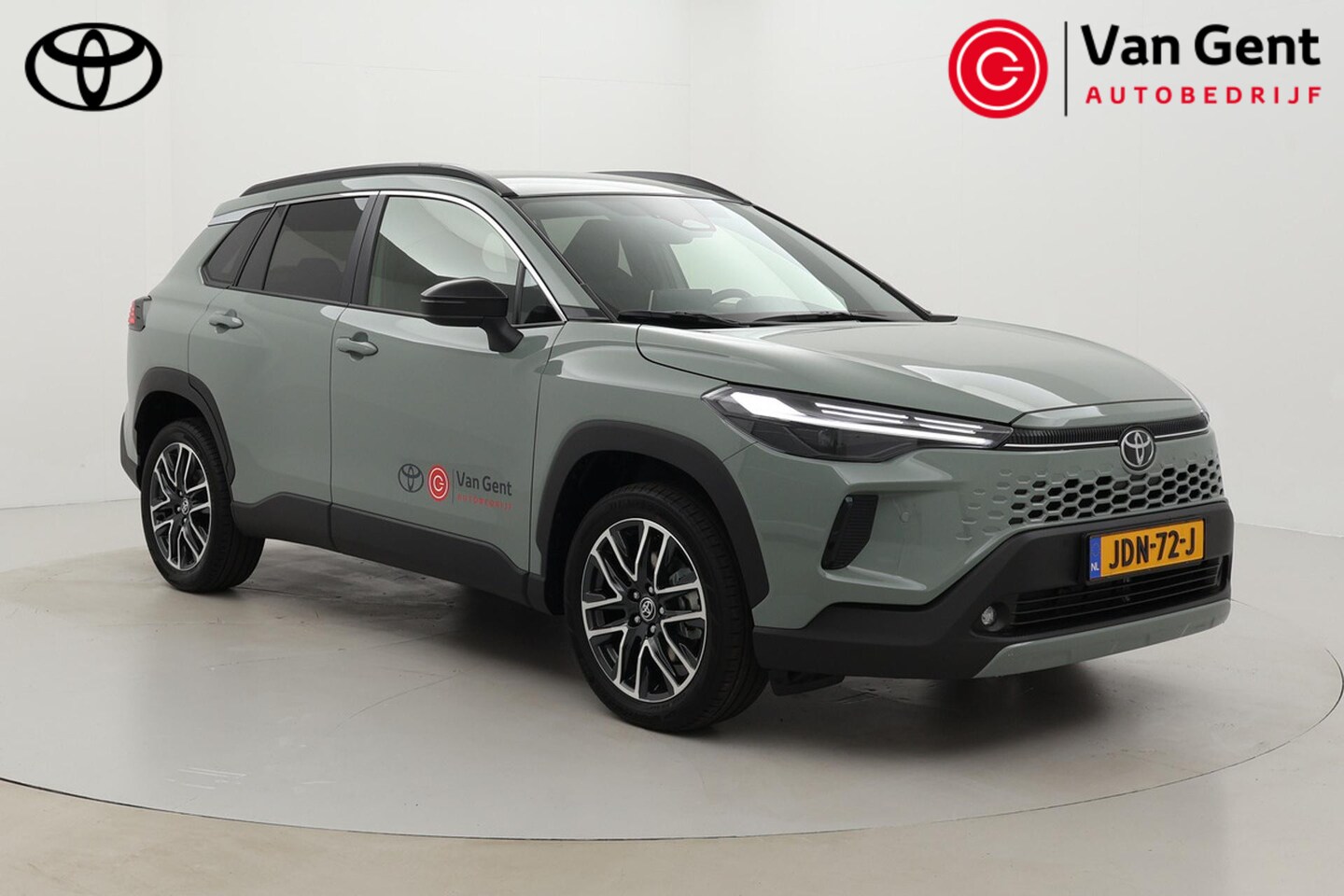 Toyota Corolla Cross - Hybrid 140 Dynamic | Navigatie | Dodehoek detectie | Stoelverwarming | Apple Carplay / And - AutoWereld.nl