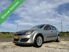Opel Astra - 1.4 Cosmo, BJ 2006, Zuinig, Airco, Trekhaak, APK