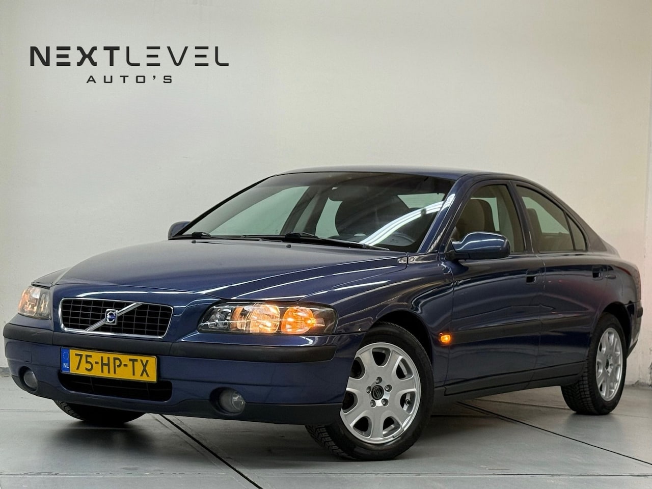 Volvo S60 - 2.4 Cruise Arico Dist.Riem Vw NAP Nw 4 Banden Onderhdn - AutoWereld.nl
