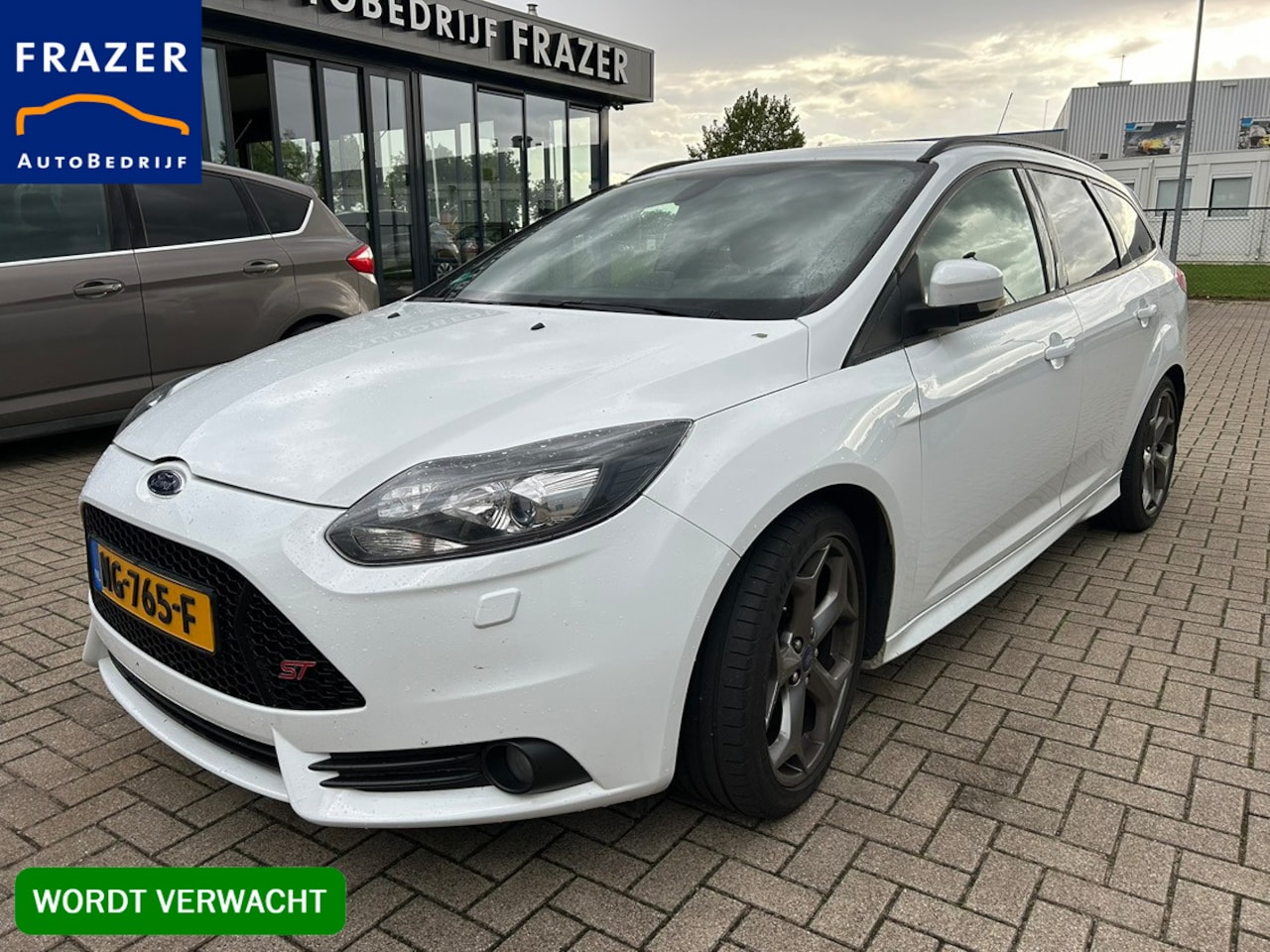 Ford Focus Wagon - 2.0 EcoBoost ST-3 250 PK / RECARO / FULL OPTION / RIJKLAAR - AutoWereld.nl