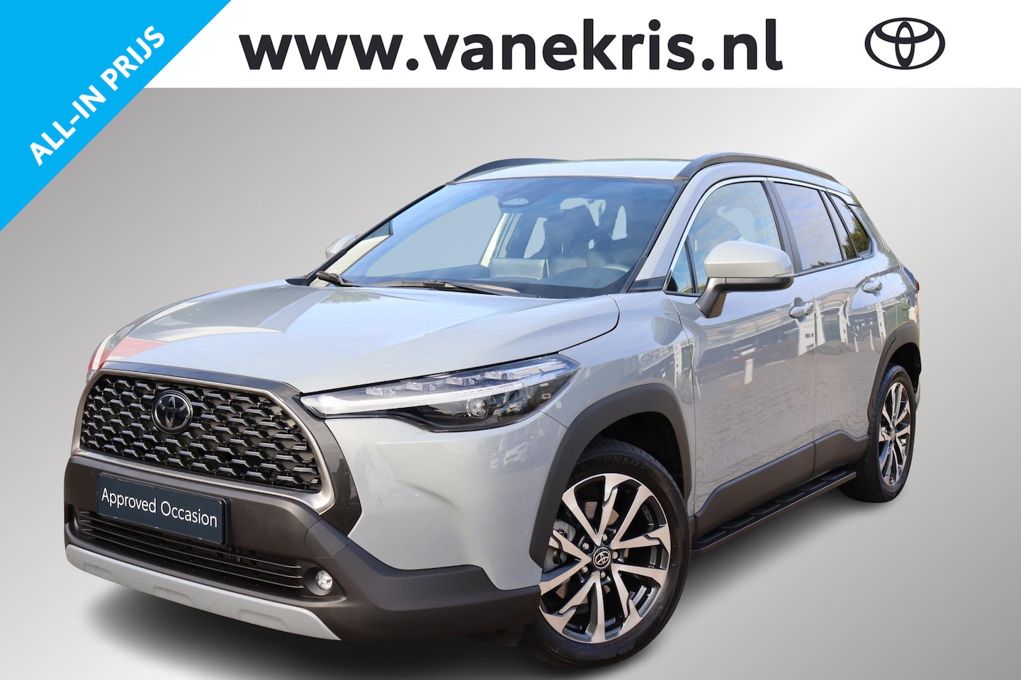 Toyota Corolla Cross - Hybrid 140 Style, Premium Pack , Treeplanken - AutoWereld.nl