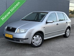 Skoda Fabia - 1.4 Comfort LAAG KM NAP KOOPJE 5DEURS