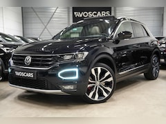 Volkswagen T-Roc - 2.0 TSI 4Motion Sport 190PK DSG * Pano - Virtual - Leder - 19" - ACC - Beats - 1e Eig