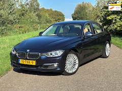 BMW 3-serie - 320i High Exec Aut/Leder/Xenon/Navi/Pdc