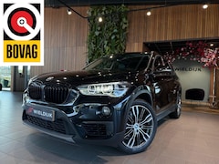 BMW X1 - sDrive18i High Executive Head up Panorama schuif