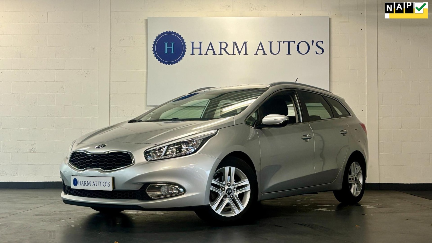 Kia Cee'd Sportswagon - 1.6 GDI Business Pack 135PK Navi / LED / PDC / Cruise / Clima - AutoWereld.nl