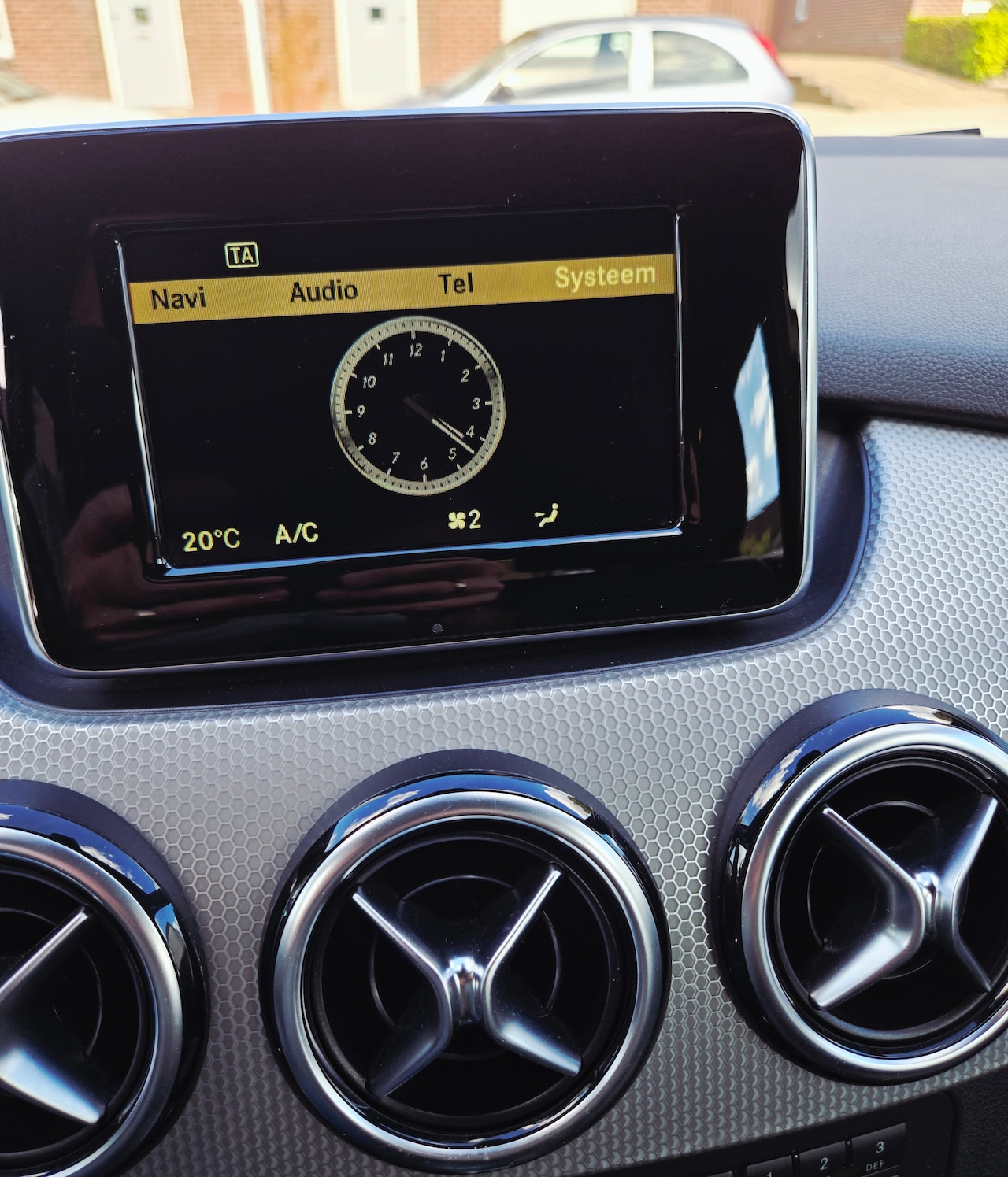 Mercedes-Benz B-klasse - 180 Ambition - AutoWereld.nl