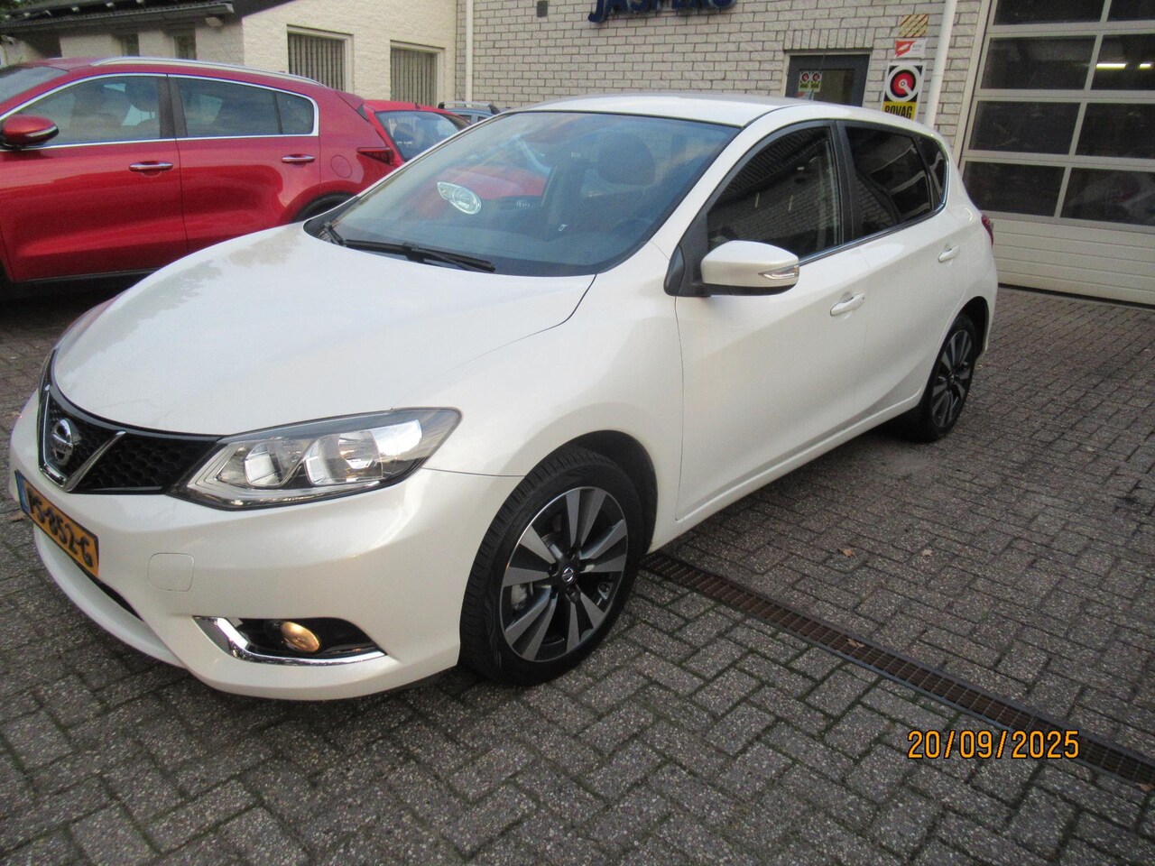 Nissan Pulsar - 1.2 DIG-T N-Connecta 1.2 DIG-T N-Connecta - AutoWereld.nl