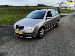 Skoda Fabia Combi - 1.4-16V Spirit+