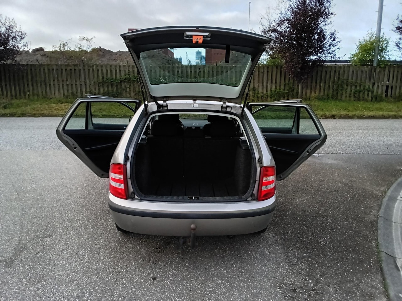 Skoda Fabia Combi - 1.4-16V Spirit+