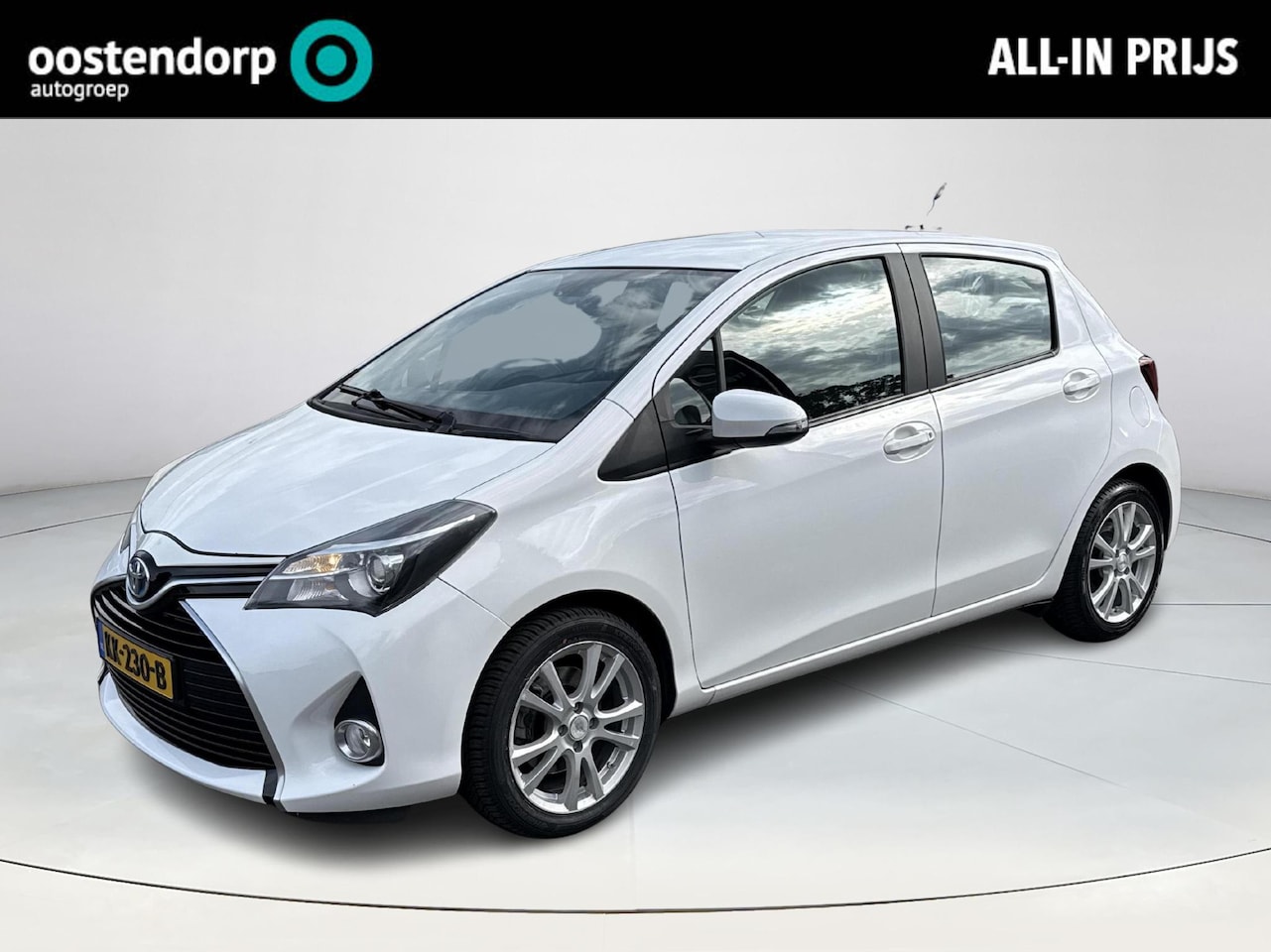 Toyota Yaris - 1.5 Hybrid Aspiration | Navigatie | Achteruitrijcamera | Climate control - AutoWereld.nl
