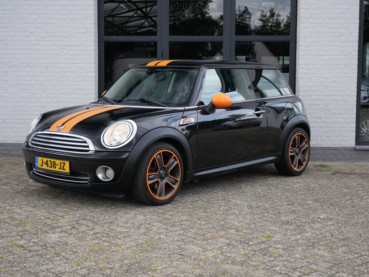 MINI One - 1.6 Chili 131.000km !!! Clima Stoelverwarming Navi - AutoWereld.nl