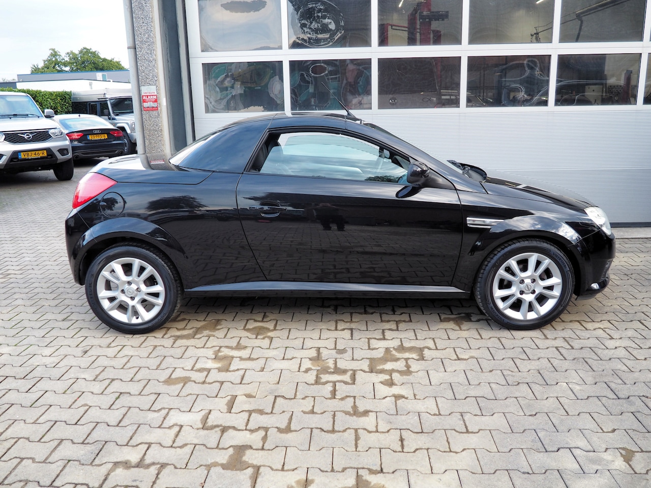 Opel Tigra TwinTop - 1.4 Sport AIRCO LEDER STOELVERW. LM VELGEN