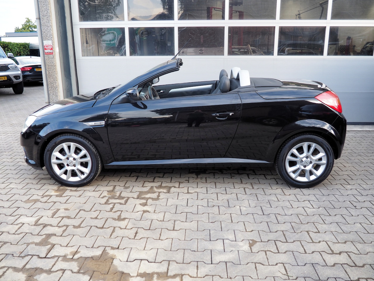 Opel Tigra TwinTop - 1.4 Sport AIRCO LEDER STOELVERW. LM VELGEN