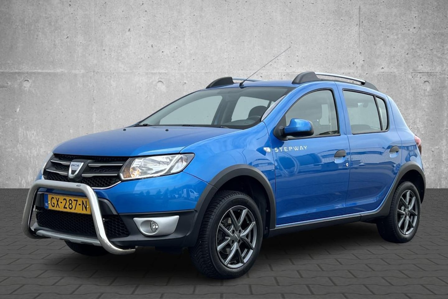 Dacia Sandero Stepway - 0.9 TCe Lauréate - AutoWereld.nl