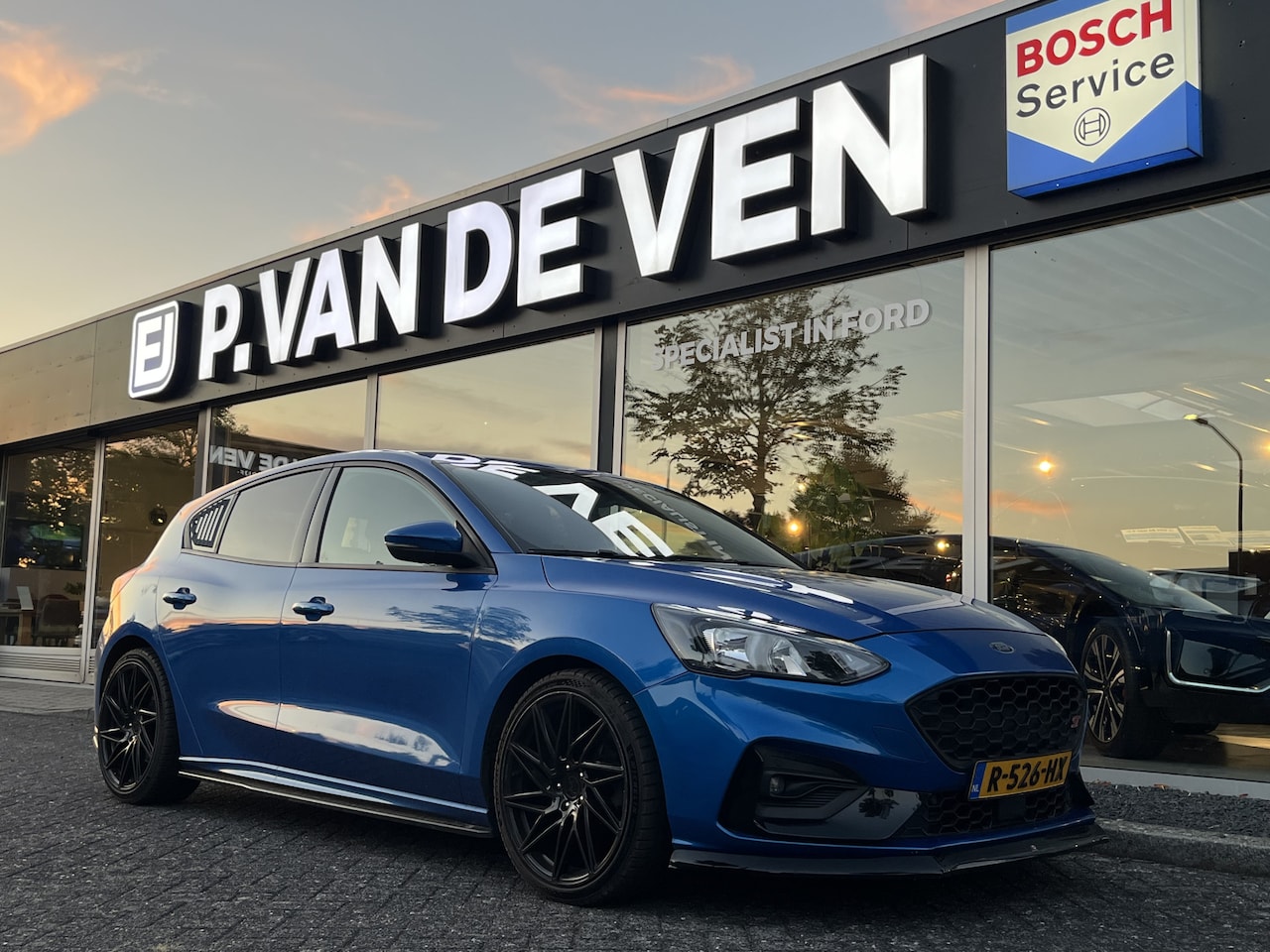 Ford Focus - 1.5 EcoBoost ST Line Business 150pk/110kW 6-bak | Maxton | Utler Sport demper | - AutoWereld.nl