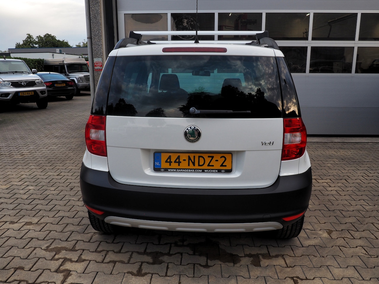 Skoda Yeti - 1.2 TSI Ambition AIRCO CRUISE LM VELGEN